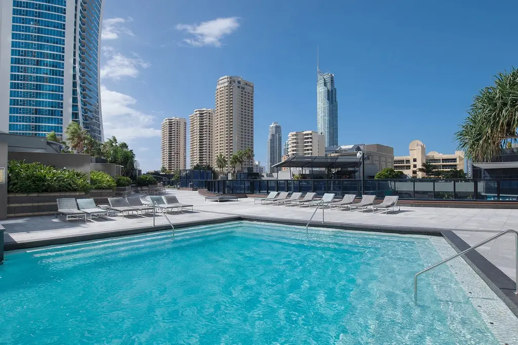 Mantra Circle on Cavill Surfers Paradise image 1