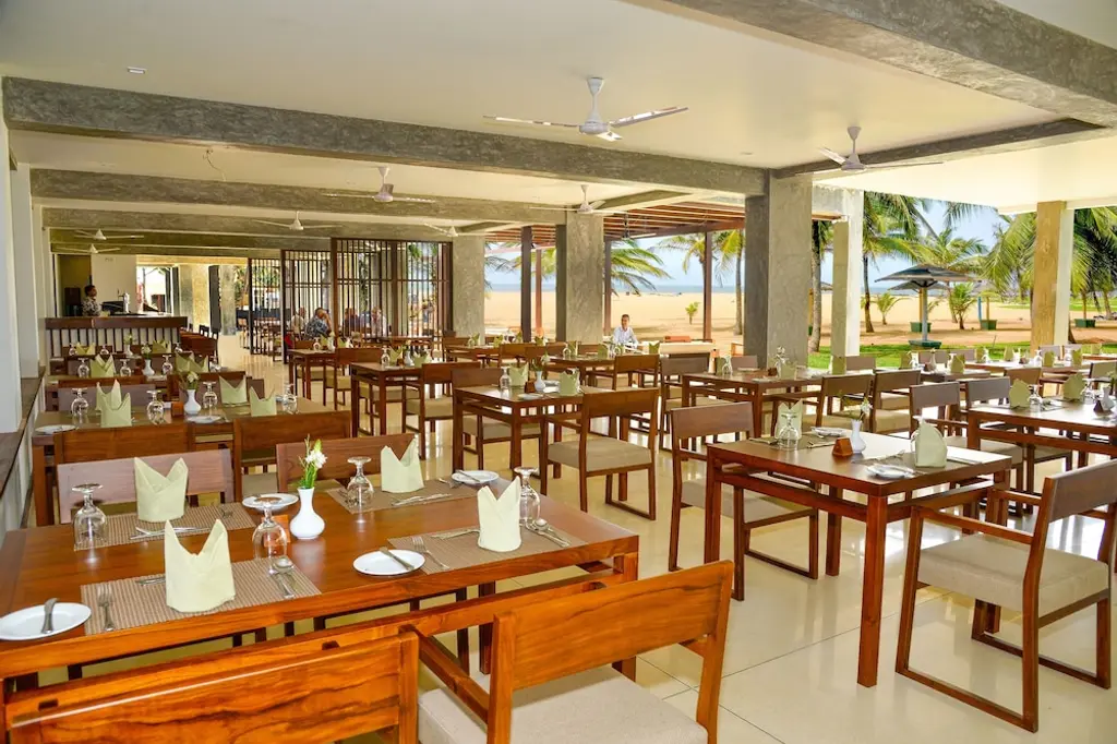 Goldi Sands Hotel image 8