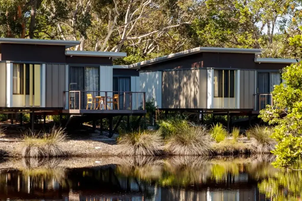 Elements of Byron image 2