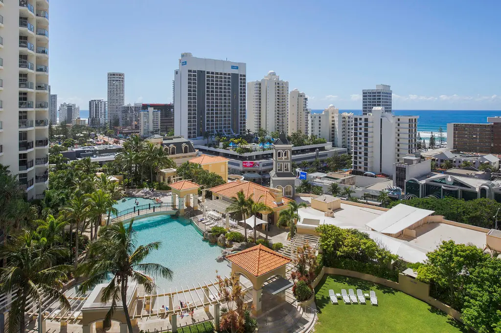 Mantra Towers of Chevron Surfers Paradise image 5