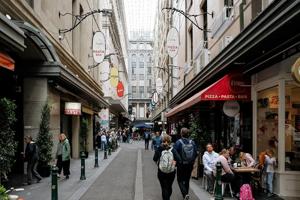 Novotel Melbourne Central image 15