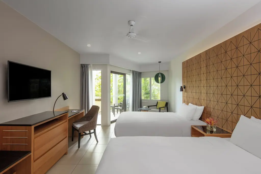 Radisson Blu Resort Fiji Denarau Island image 9