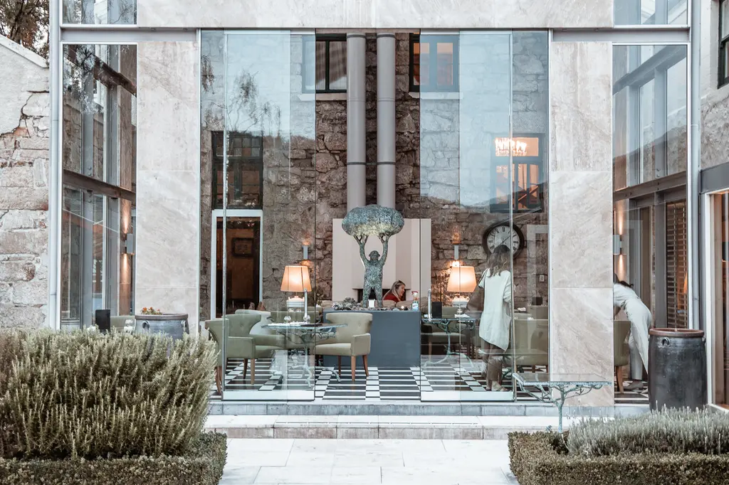 Islington Hotel image 2