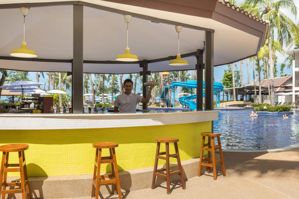 Sunwing Bangtao Beach image 14
