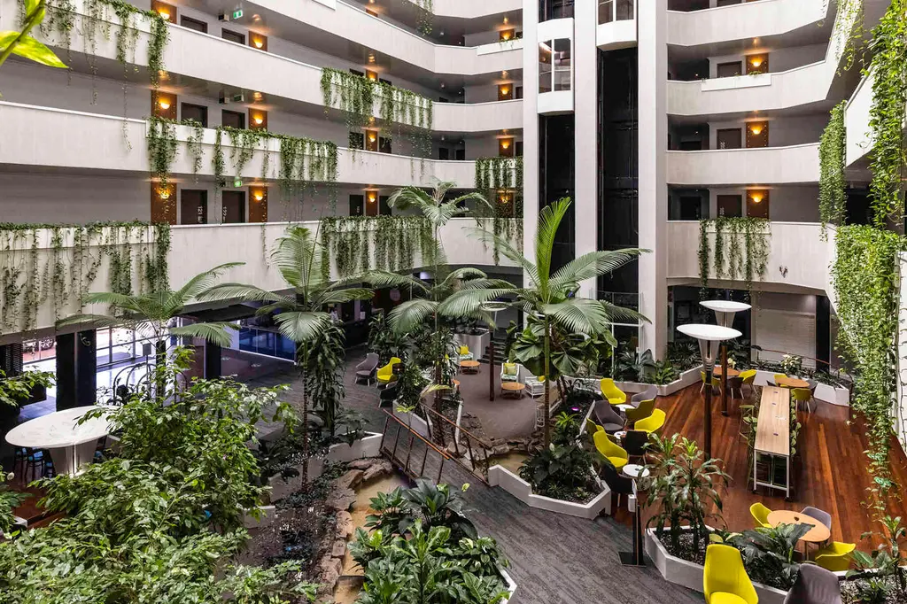 Novotel Darwin CBD image 7