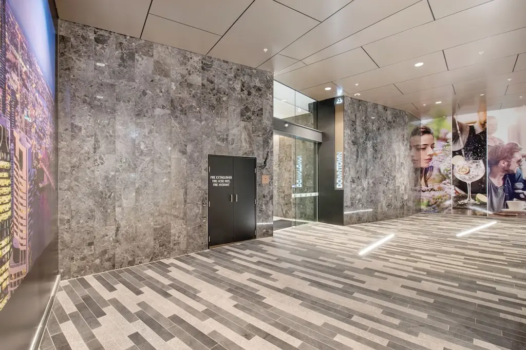 Brisbane Skytower Apartments by CLLIX image 9