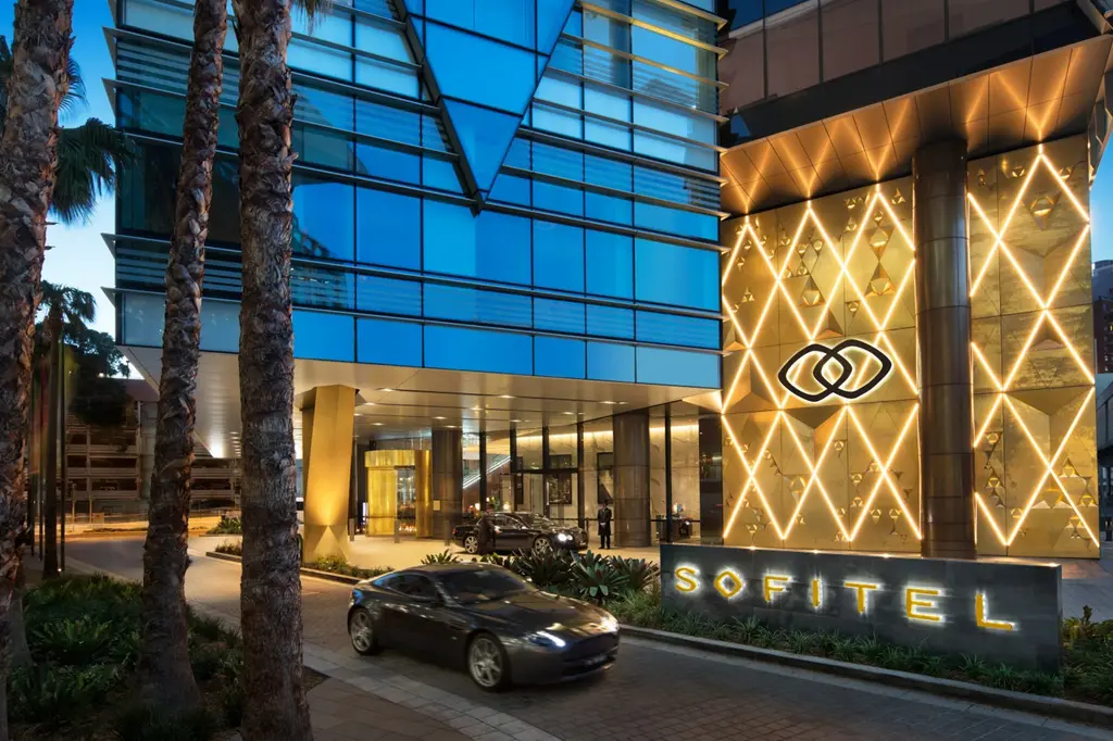 Sofitel Sydney Darling Harbour image 4