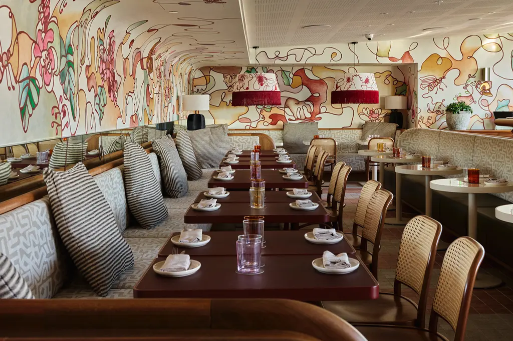 25hours Hotel The Olympia image 8