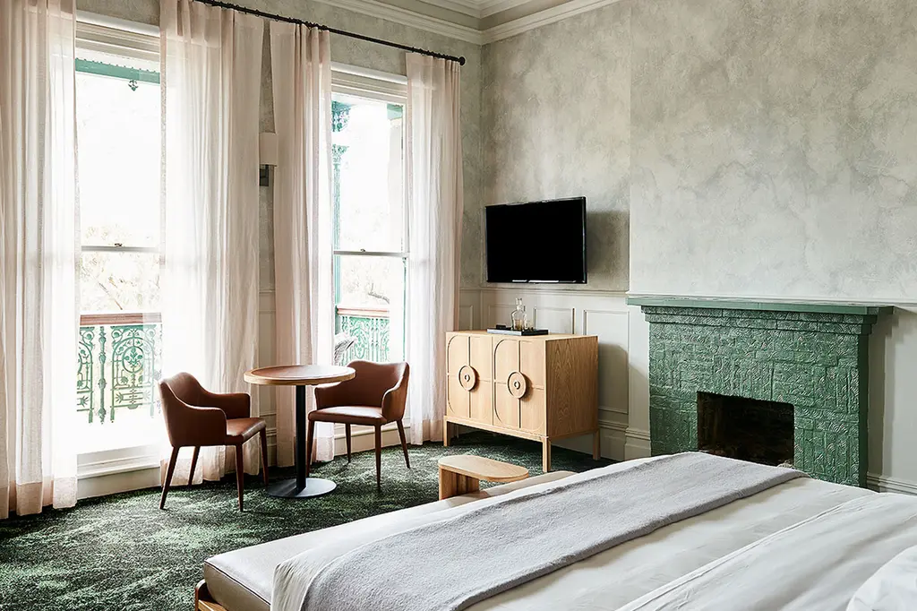 Portarlington Grand Hotel image 3