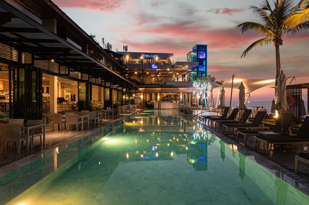 Cape Sienna Phuket Gourmet Hotel & Villas image 14