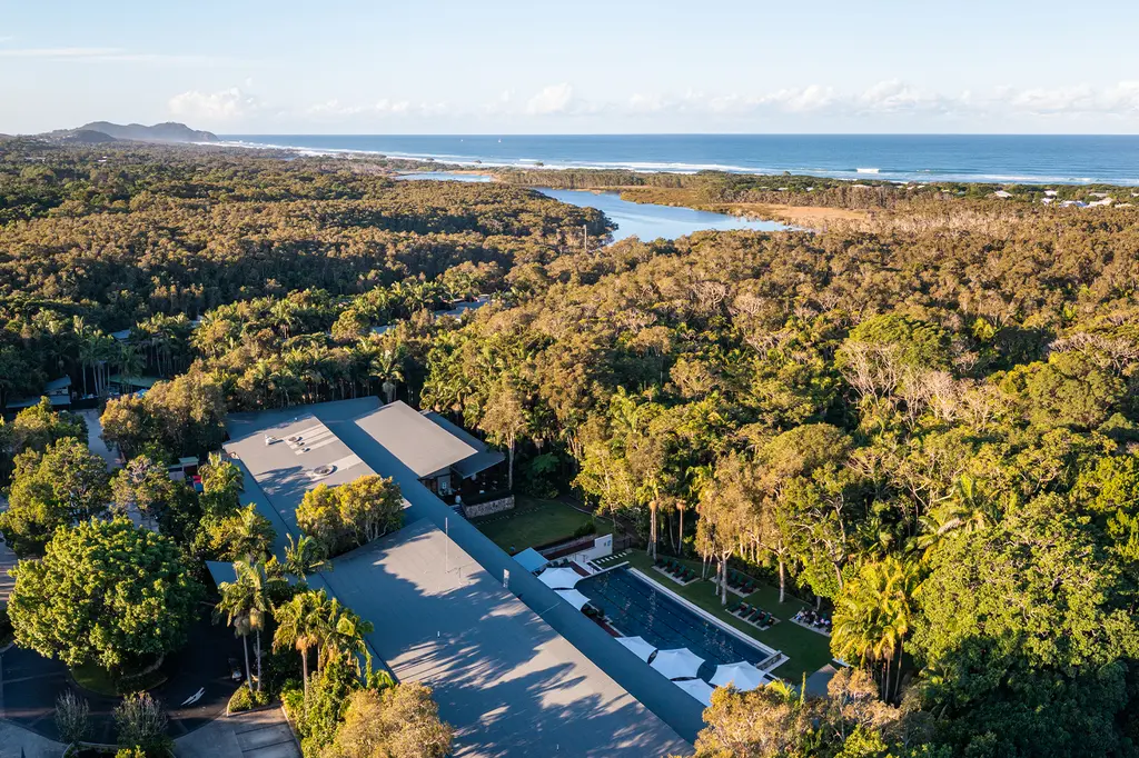 Crystalbrook Byron image 1