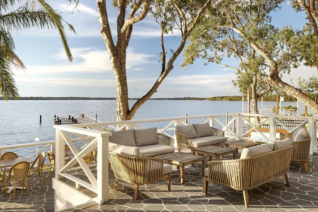 The Beachcomber Hotel & Resort image 4