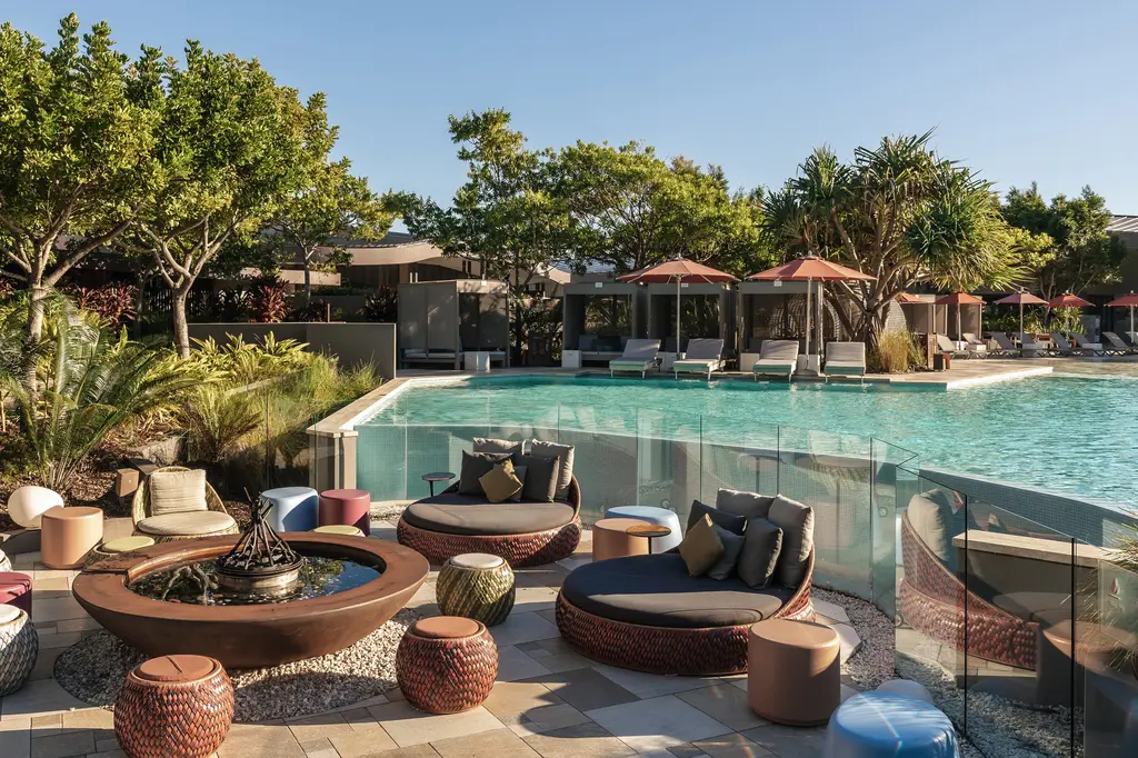 Elements of Byron image 5