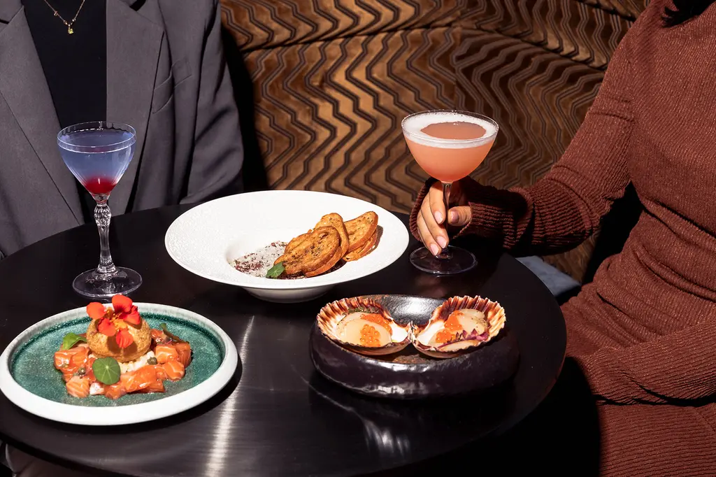 Amora Hotel Jamison Sydney image 10