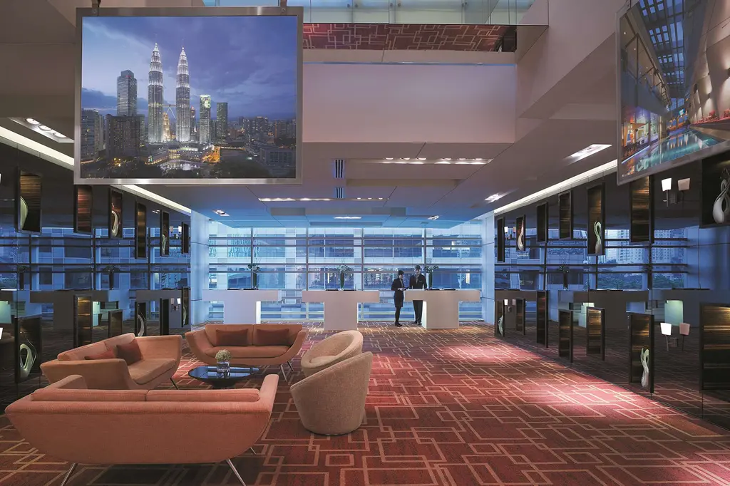 Traders Hotel Kuala Lumpur image 5