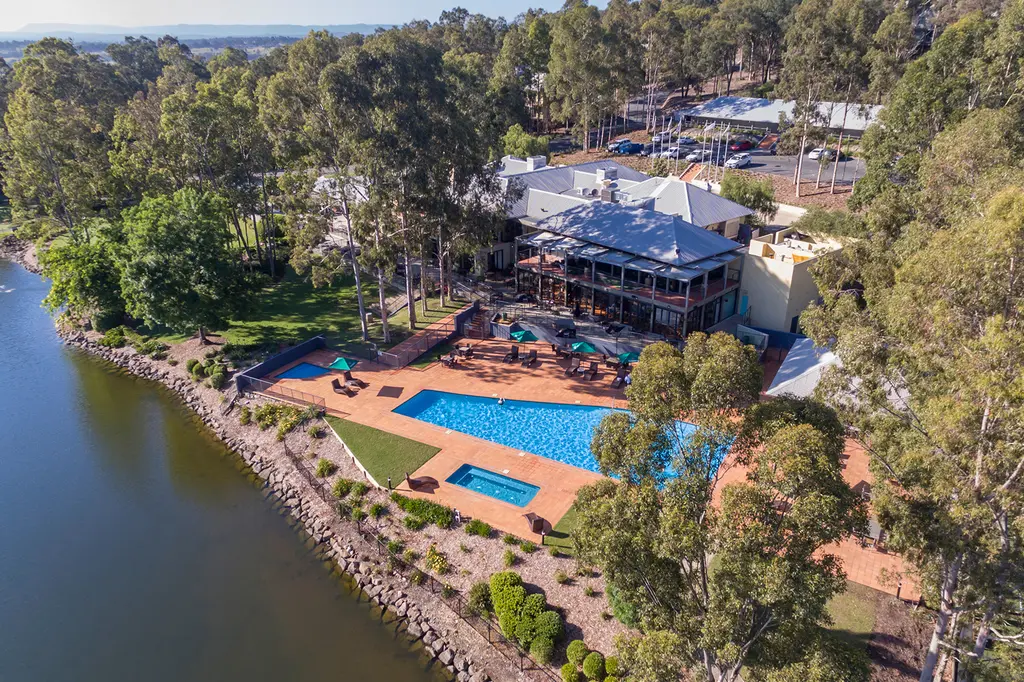 Oaks Cypress Lakes Resort image 2