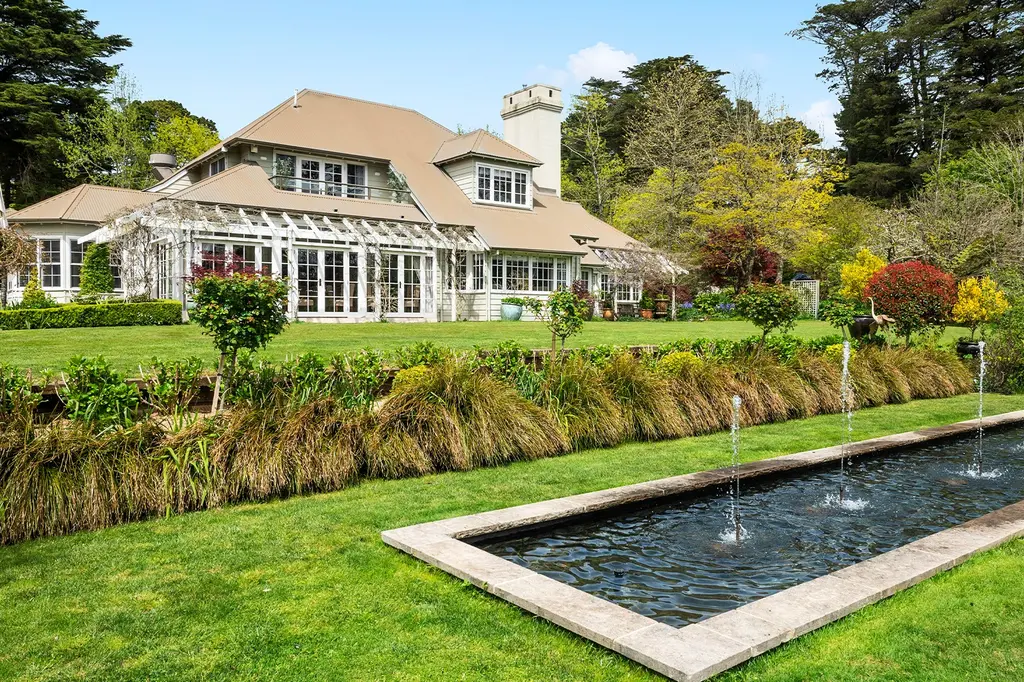 Parklands Country Gardens & Lodges image 1