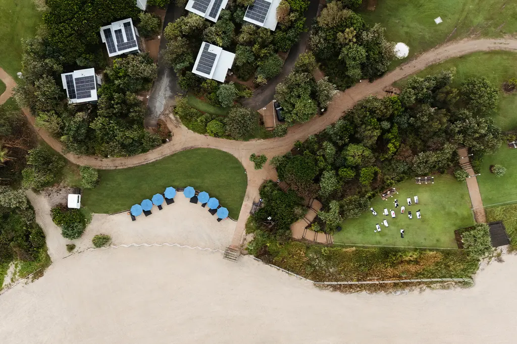 Elements of Byron image 9