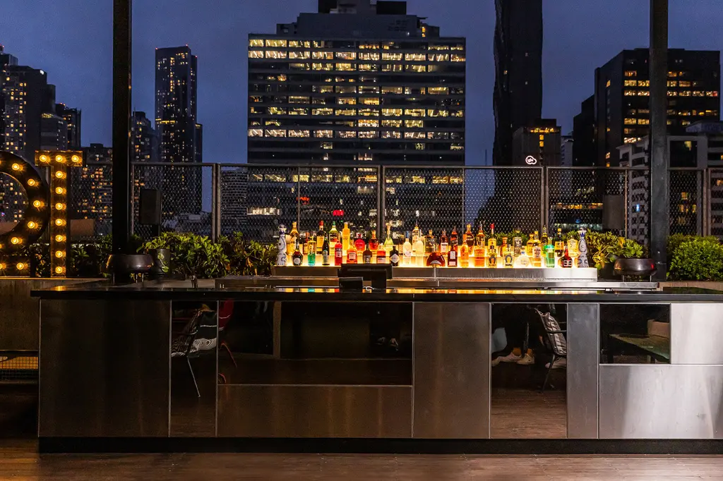 QT Melbourne image 10