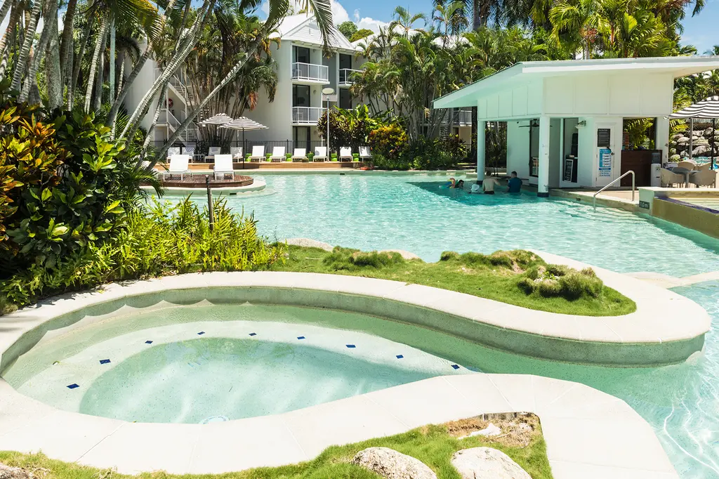 Oaks Port Douglas Resort image 7