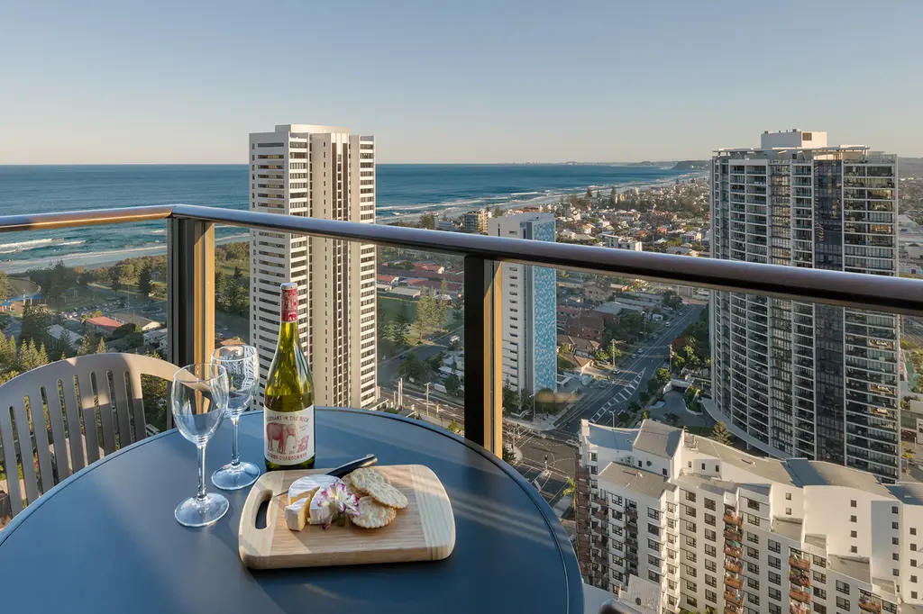 Avani Broadbeach Residences image 2