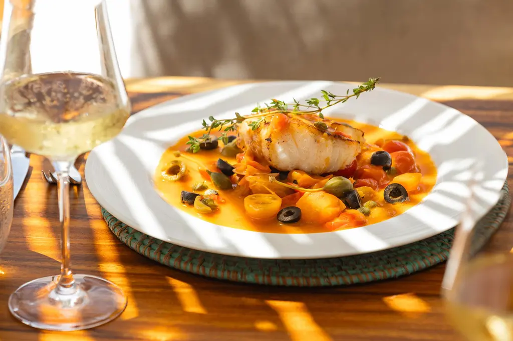 Twinpalms Surin Beach Phuket image 12