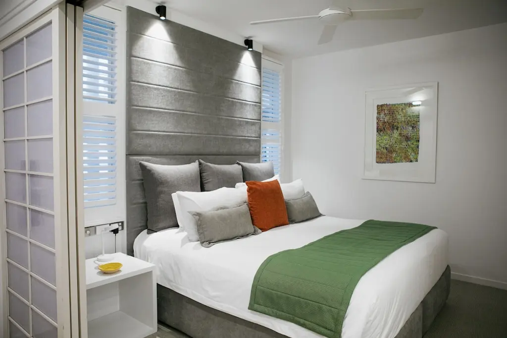 Netanya Noosa Beachfront Resort image 3