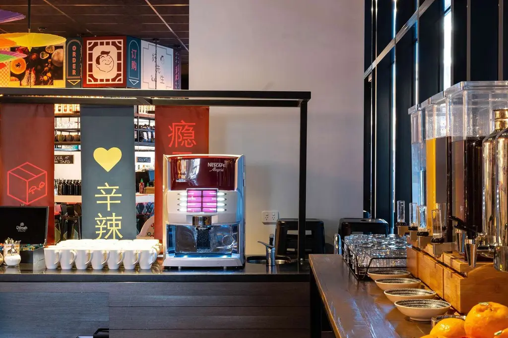 ibis Styles Hobart image 8