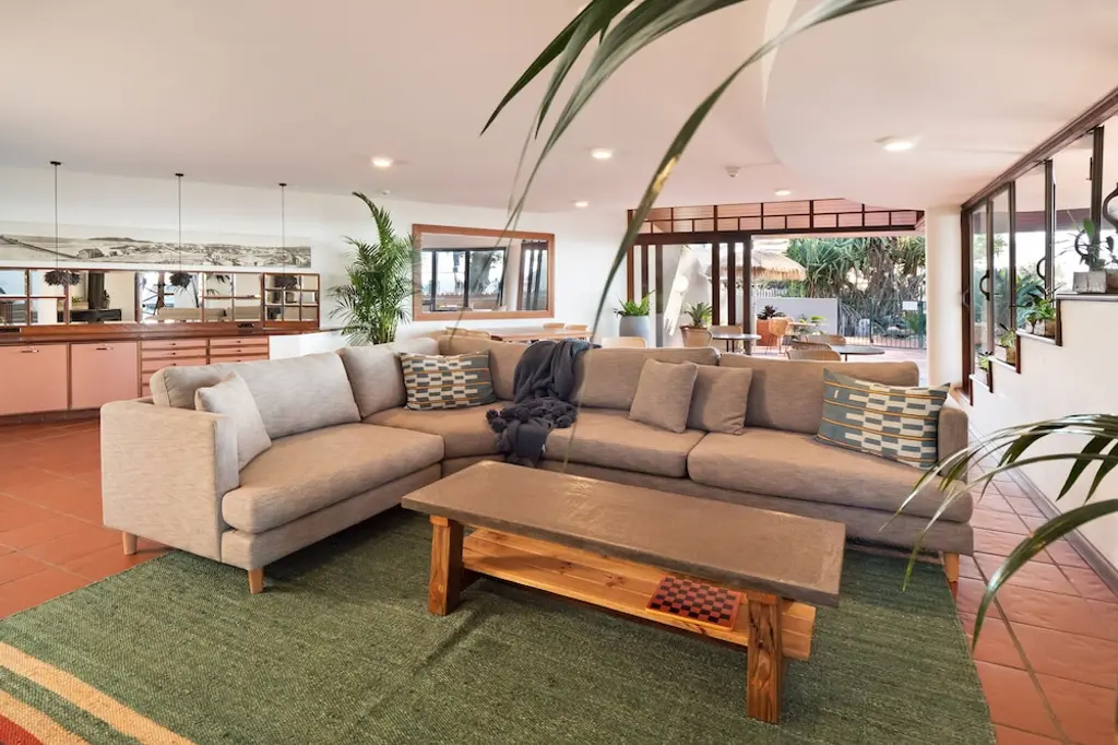 Beach Hotel Resort image 7