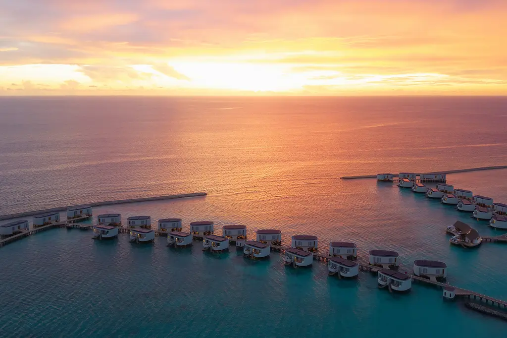 Centara Grand Lagoon Maldives image 10