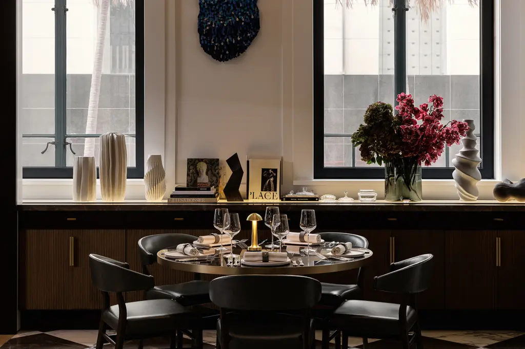 Capella Sydney image 5