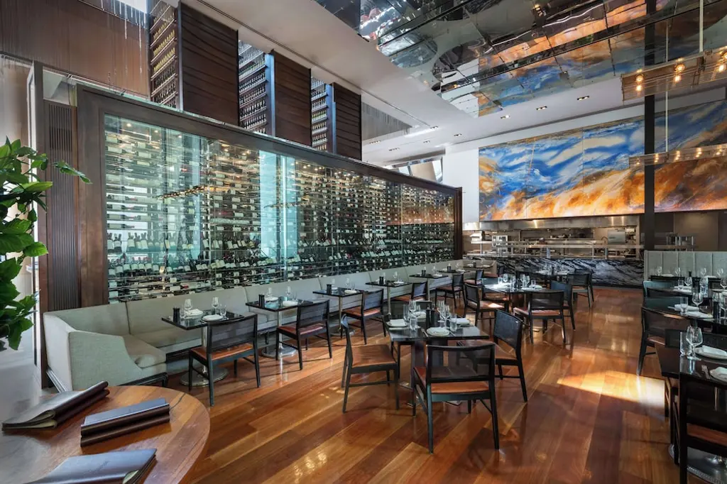 Hilton Sydney image 6