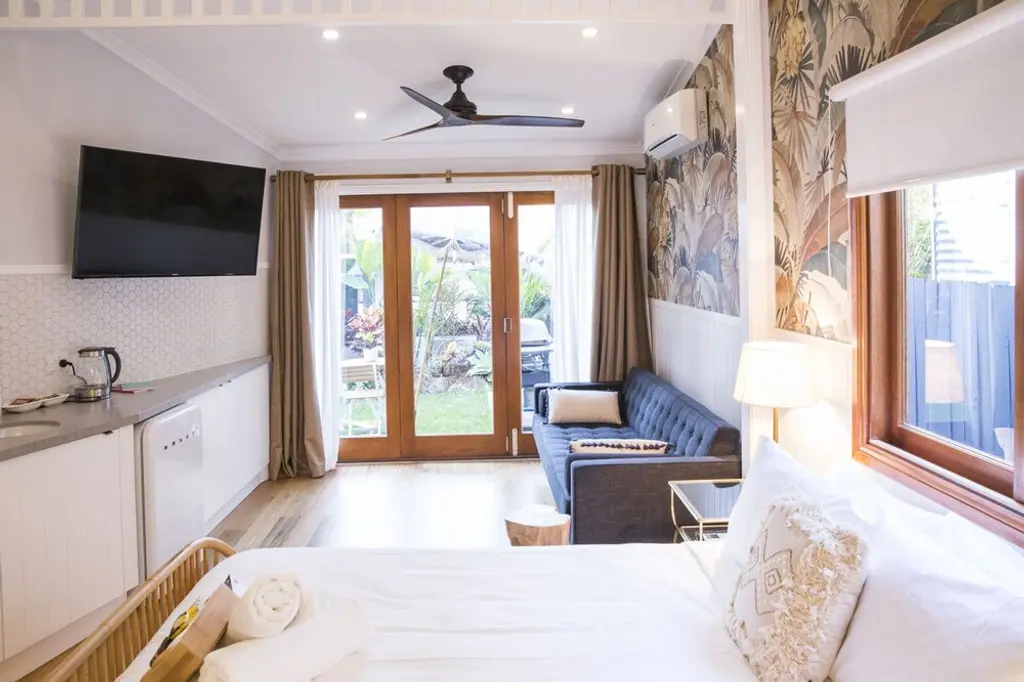 Bay Haven Lodge image 8