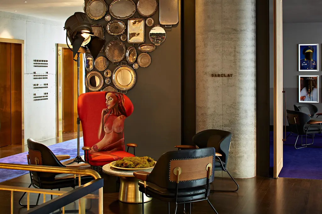 QT Melbourne image 6