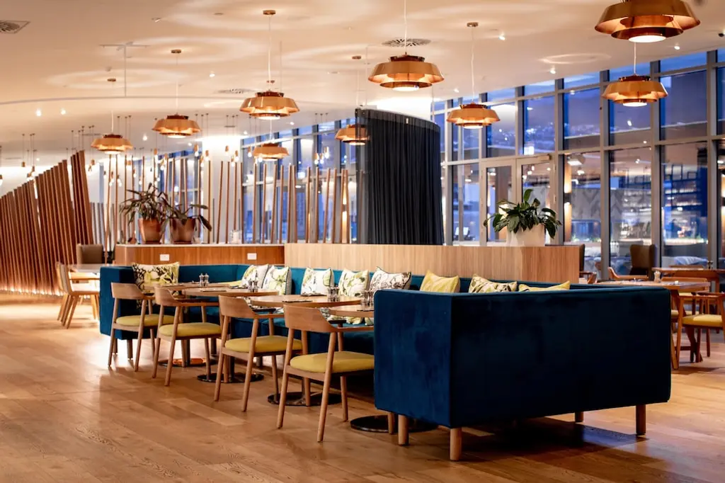 Crowne Plaza Hobart by IHG image 3