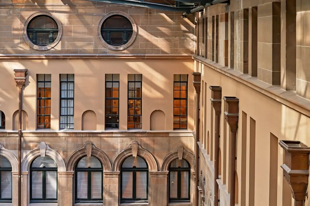 The Fullerton Hotel Sydney image 3