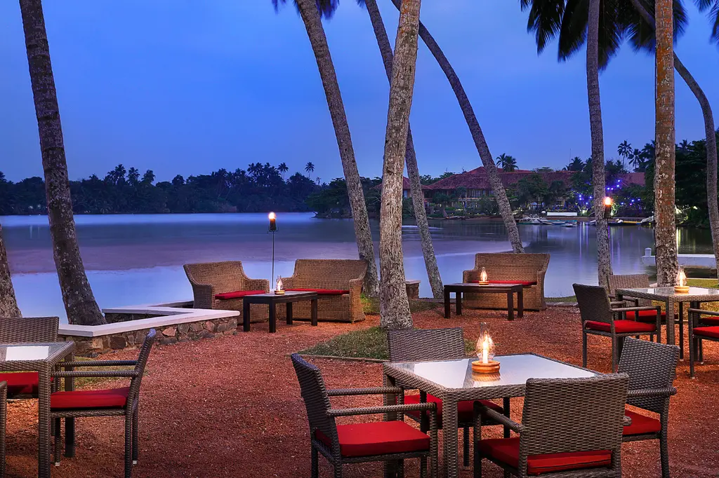Avani Kalutara Resort image 4