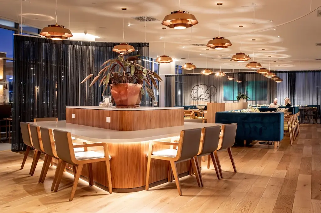 Crowne Plaza Hobart by IHG image 6