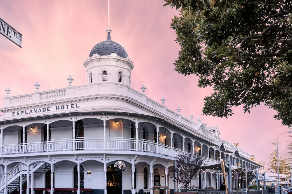 Esplanade Hotel Fremantle by Rydges image 9