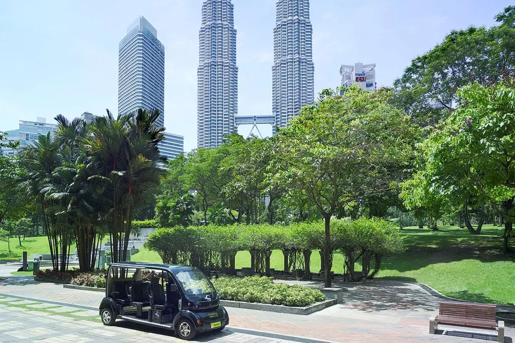 Traders Hotel Kuala Lumpur image 10