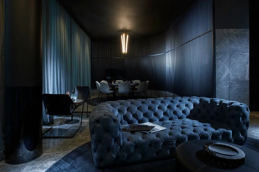 Shadow Play by Peppers image 9