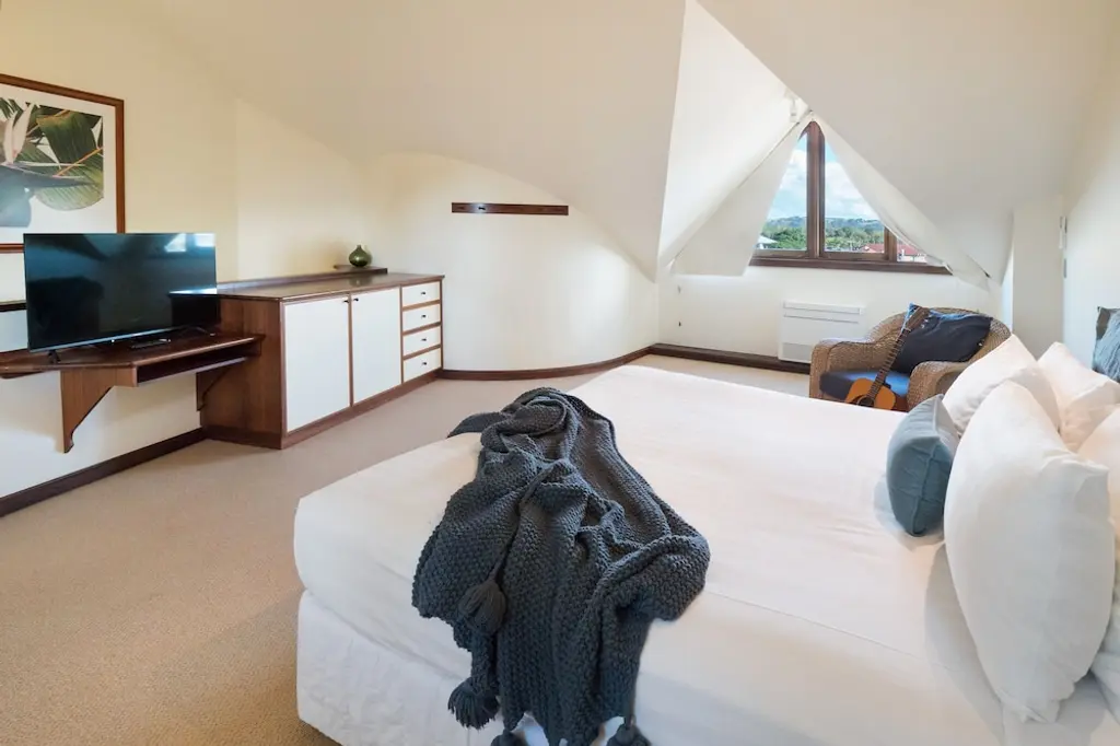 Beach Hotel Resort image 4