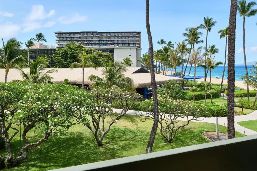 Outrigger Ka'anapali Beach Resort image 10