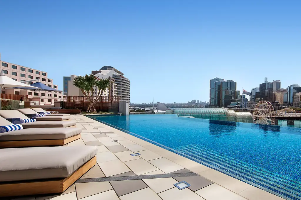 Sofitel Sydney Darling Harbour image 5