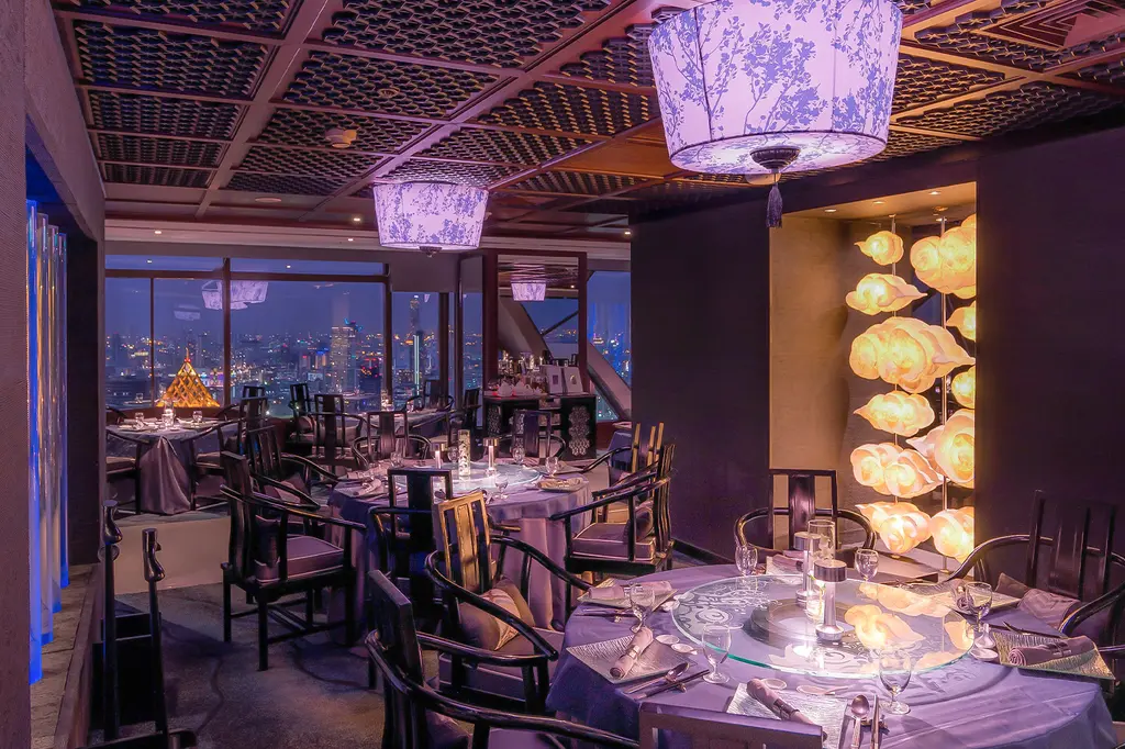 Banyan Tree Bangkok image 14