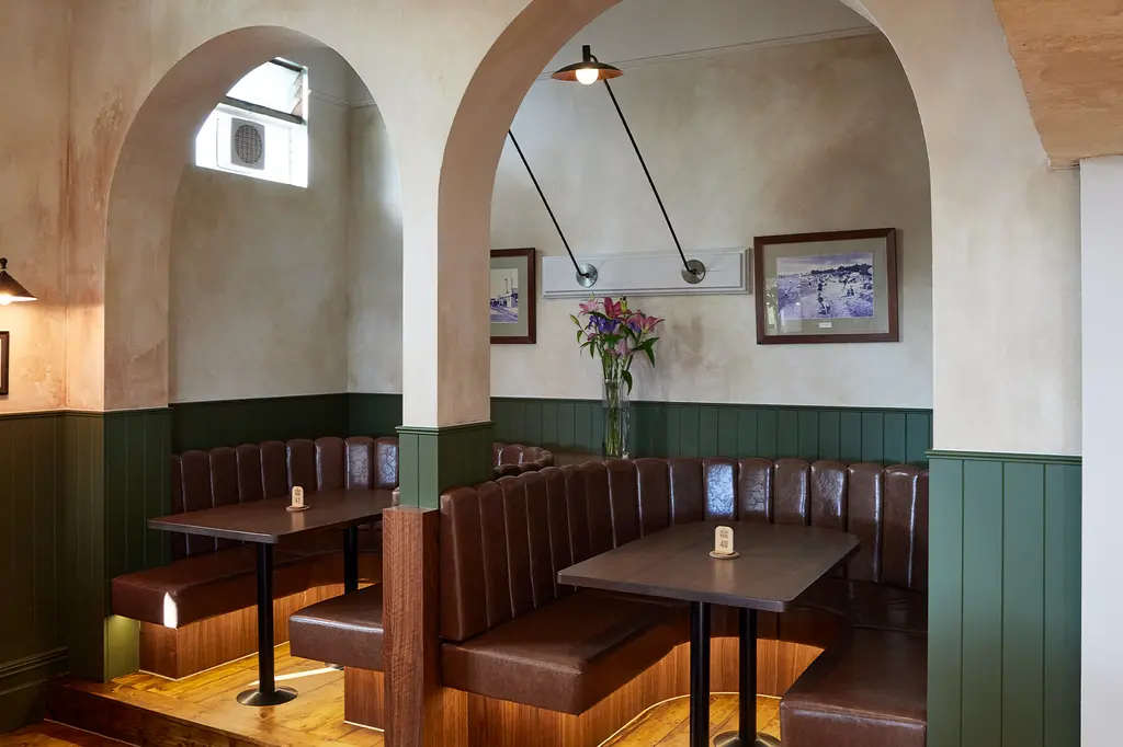 Portarlington Grand Hotel image 10