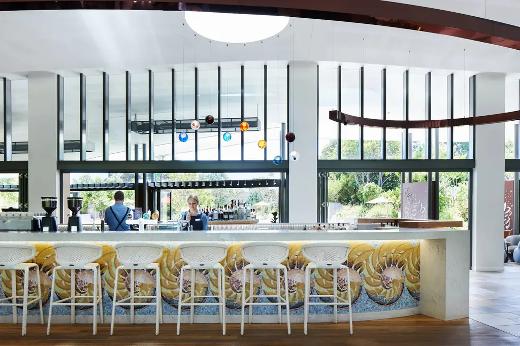 Elements of Byron image 8