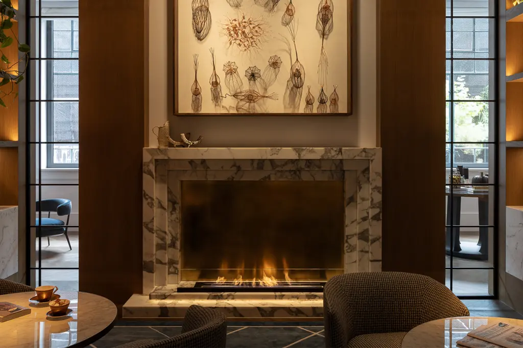 Capella Sydney image 6