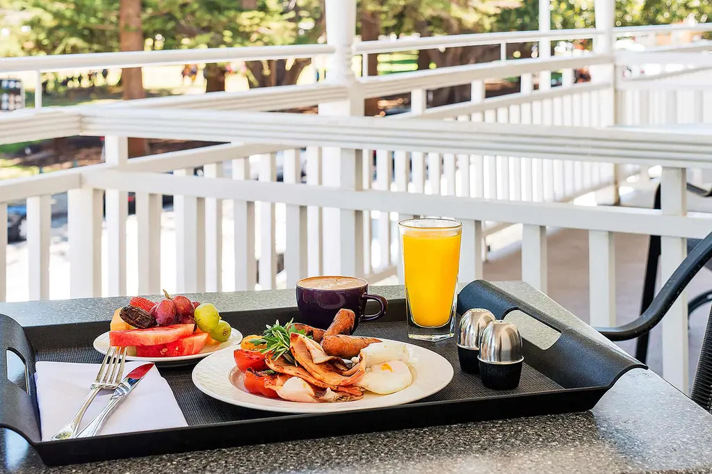 Esplanade Hotel Fremantle by Rydges image 7