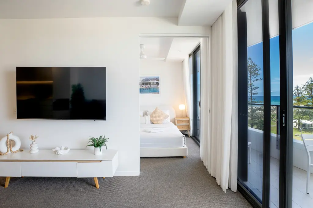 X Kirra Apartments image 7